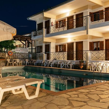 Hotel Sarikas Πολύχρονο Εξωτερικό φωτογραφία